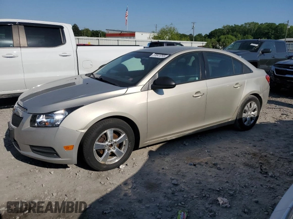 2014 Chevrolet Cruze LS with VIN 1G1PA5SH1E7140089, listed as a Copart auction lot 53641055 with 199,099 mi miles and Clean Title. Bid and sale history available at carsss.com. Image 1.