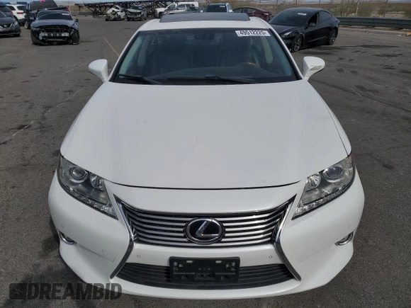 2015 Lexus ES 300h с VIN JTHBW1GG6F2080139, выставлен на аукционе Copart как лот 49512225 с пробегом 101 433 миль миль и Списание • Salvage title. История ставок и продаж доступна на DreamBid. Изображение 5.