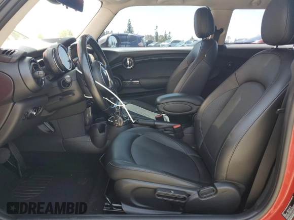 2015 MINI Hardtop with VIN WMWXM5C50F3B34019, listed as a Copart auction lot 57145745 with 224,177 mi miles and Salvage title. Bid and sale history available at DreamBid. Image 7.