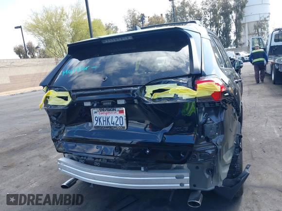 2024 Toyota RAV4 XLE Premium with VIN JTMC1RFV0RJ027160, listed as a IAAI auction lot 42084056 with 24,035 mi miles and . Bid and sale history available at DreamBid. Image 17.