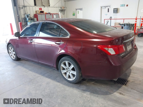 2007 Lexus ES with VIN JTHBJ46G272107422, listed as a IAAI auction lot 41988857 with 188,998 mi miles. Bid and sale history available at carsss.com. Image 3.
