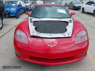 2005 Chevrolet Corvette with VIN 1G1YY24UX55116202, listed as a IAAI auction lot 40211162 with 55,579 mi miles. Bid and sale history available at carsss.com. Image 12.
