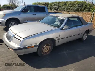 1992 Chrysler LeBaron with VIN 1C3X44539NF136763, listed as a Copart auction lot 51253645 with 73,364 mi miles and Clean Title. Bid and sale history available at DreamBid. Image 1.