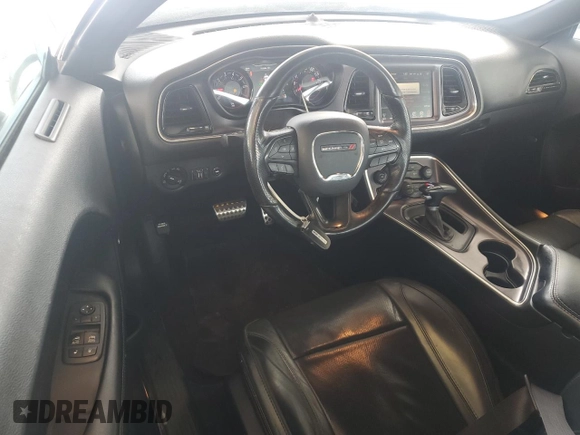 2016 Dodge Challenger SXT z VIN 2C3CDZAG7GH317012, wystawiony jako Copart lot #55610745 z przebiegiem 106 917 mil mil oraz Szkoda całkowita • Salvage title. Historia ofert i sprzedaży dostępna na DreamBid. Obrazek 8.