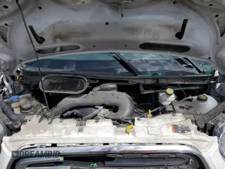 2019 Ford Transit z VIN 1FTYR1ZM9KKA42517, wystawiony jako Copart lot #47355825 z przebiegiem Nie podano mil oraz Szkoda całkowita • Salvage title. Historia ofert i sprzedaży dostępna na DreamBid. Obrazek 13.