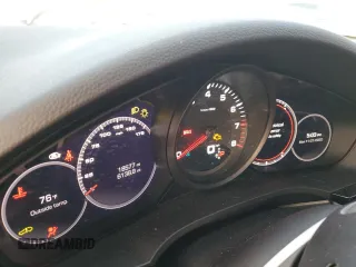 2021 Porsche Cayenne z VIN WP1AA2AY5MDA06052, wystawiony jako Copart lot #68525582 z przebiegiem 18 577 mil mil oraz . Historia ofert i sprzedaży dostępna na DreamBid. Obrazek 9.