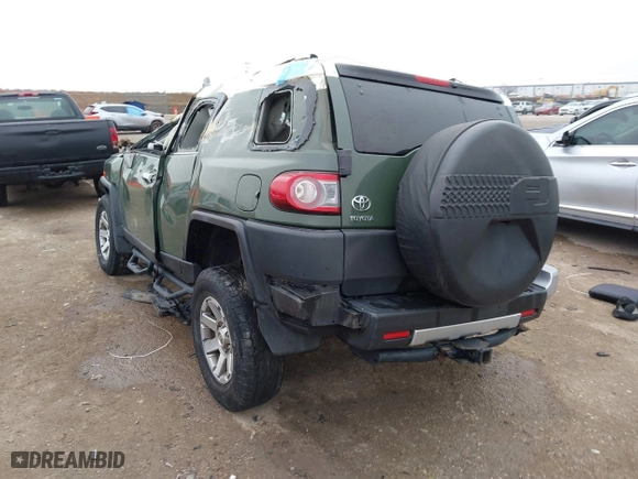 2014 Toyota FJ Cruiser with VIN JTEBU4BF4EK189989, listed as a IAAI auction lot 41600903 with 1 mi miles. Bid and sale history available at carsss.com. Image 3.