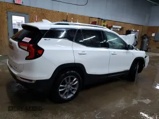 2022 GMC Terrain SLT with VIN 3GKALVEV0NL108954, listed as a Copart auction lot 85035874 with 42,407 mi miles and Salvage Title. Bid and sale history available at carsss.com. Image 3.