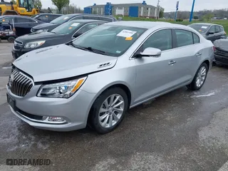 2016 Buick LaCrosse Leather with VIN 1G4GB5G37GF159378, listed as a IAAI auction lot 42001400 with 39,917 mi miles. Bid and sale history available at carsss.com. Image 2.