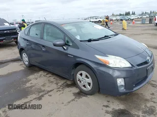 2010 Toyota Prius II with VIN JTDKN3DU7A0192513, listed as a IAAI auction lot 41842170 with 183,211 mi miles. Bid and sale history available at carsss.com. Image 1.