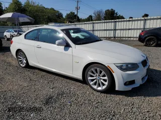 2012 BMW 3 Series 328i xDrive with VIN WBAKF5C56CE656963, listed as a Copart auction lot 70808574 with 92,989 mi miles and Salvage Title. Bid and sale history available at carsss.com. Image 4.