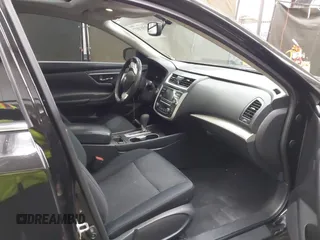 2017 Nissan Altima SV with VIN 1N4AL3AP8HC297267, listed as a IAAI auction lot 41557027 with 89,831 mi miles and . Bid and sale history available at carsss.com. Image 5.