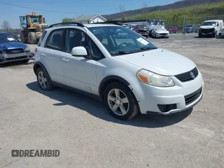 2012 Suzuki SX4 Crossover with VIN JS2YB5A35C6308615, listed as a IAAI auction lot 42090449 with 173,000 mi miles. Bid and sale history available at carsss.com. Image 1.