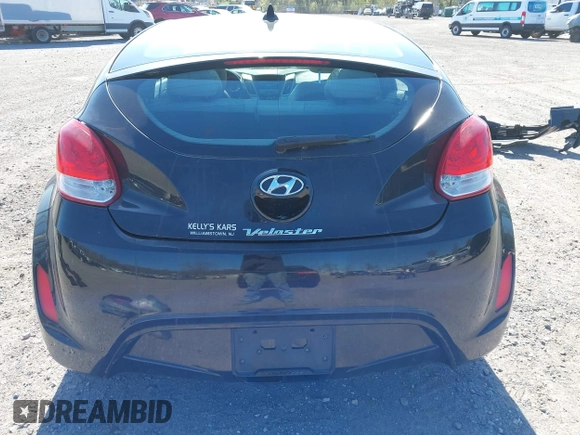 2013 Hyundai Veloster w/Gray Int with VIN KMHTC6AD4DU131242, listed as a IAAI auction lot 42074517 with 76,713 mi miles and . Bid and sale history available at DreamBid. Image 16.