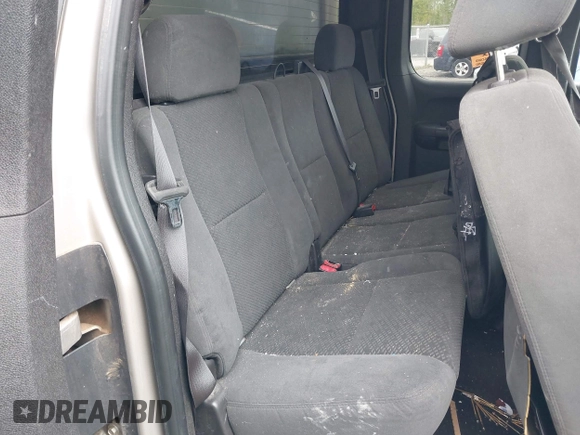 2008 Chevrolet Silverado 1500 1LT with VIN 2GCEK19J281269604, listed as a IAAI auction lot 42188009 with 208,156 mi miles and . Bid and sale history available at DreamBid. Image 8.