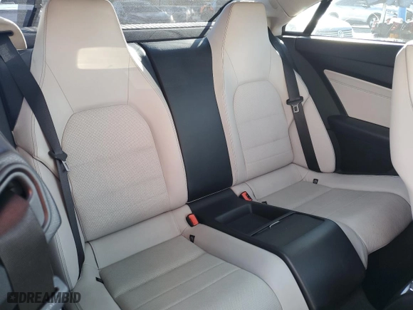 2014 Mercedes-Benz E-Class E 350 with VIN WDDKJ8JB0EF280890, listed as a Copart auction lot 45428125 with 121,492 mi miles and Salvage Title. Bid and sale history available at carsss.com. Image 10.