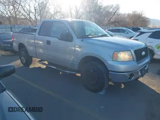 2006 Ford F-150 XLT with VIN 1FTPX14V06NB74894, listed as a IAAI auction lot 41848879 with 266,155 mi miles. Bid and sale history available at carsss.com. Image 1.