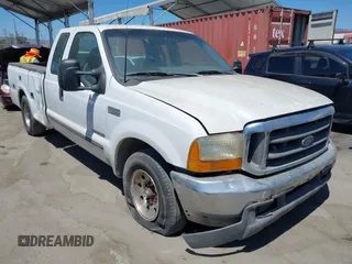 1999 Ford F-350 XL with VIN 1FTSX30F9XEE66484, listed as a IAAI auction lot 42570434 with 349,084 mi miles and . Bid and sale history available at DreamBid. Image 1.