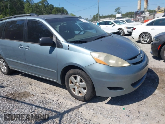 2007 Toyota Sienna CE with VIN 5TDZK23C07S046650, listed as a IAAI auction lot 42019170 with 294,359 mi miles. Bid and sale history available at carsss.com. Image 1.