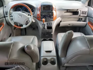 2010 Toyota Sienna XLE with VIN 5TDDK4CC0AS032292, listed as a Copart auction lot 48085825 with 127,599 mi miles and Clean title. Bid and sale history available at DreamBid. Image 8.