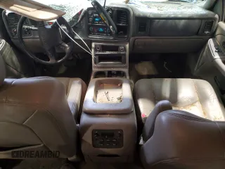 2004 GMC Yukon SLE with VIN 1GKEK13T14R261994, listed as a Copart auction lot 47967315 with 239,603 mi miles and Salvage Title. Bid and sale history available at carsss.com. Image 8.