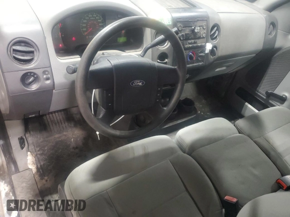 2007 Ford F-150 STX с VIN 1FTRX14W87KD39546, выставлен на аукционе Copart как лот 48850545 с пробегом 129 437 миль миль и Чистый • Clean title. История ставок и продаж доступна на DreamBid. Изображение 8.