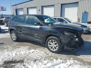 2015 Jeep Cherokee Sport with VIN 1C4PJMAB4FW588042, listed as a Copart auction lot 45660385 with 186,455 mi miles and Salvage Title. Bid and sale history available at carsss.com. Image 4.
