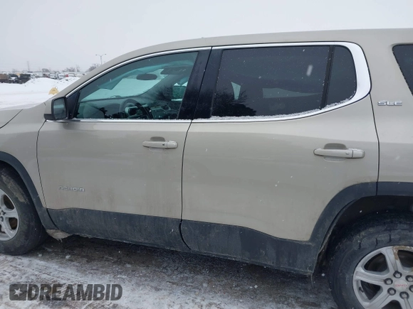 2017 GMC Acadia SLE with VIN 1GKKNKLAXHZ180450, listed as a IAAI auction lot 41335421 with 136,388 mi miles. Bid and sale history available at carsss.com. Image 14.