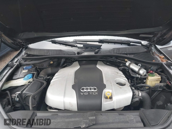 2014 Audi Q7 3.0L TDI Prestige with VIN WA1WMAFE0ED018516, listed as a IAAI auction lot 41749208 with 129,498 mi miles. Bid and sale history available at carsss.com. Image 10.