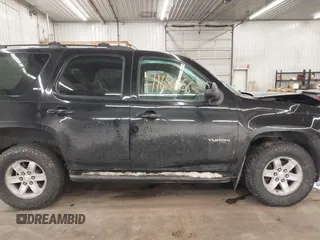 2012 GMC Yukon SLT with VIN 1GKS2CE02CR159894, listed as a IAAI auction lot 41686663 with 189,965 mi miles. Bid and sale history available at carsss.com. Image 14.