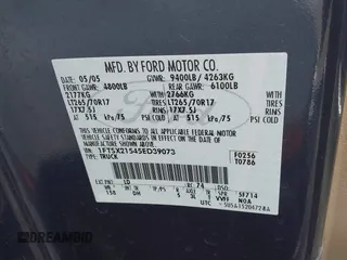 2005 Ford Super Duty F-250 XL with VIN 1FTSX21545ED39073, listed as a IAAI auction lot 41881452 with 117,709 mi miles. Bid and sale history available at carsss.com. Image 9.
