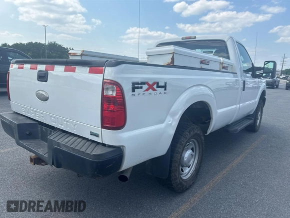 2011 Ford F-250 XL z VIN 1FTBF2B60BED05475, wystawiony jako IAAI lot #42841801 z przebiegiem 116 504 mil mil oraz . Historia ofert i sprzedaży dostępna na DreamBid. Obrazek 14.