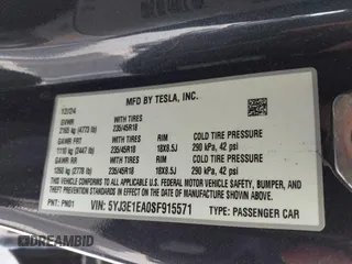 2025 Tesla Model 3 Long Range z VIN 5YJ3E1EA0SF915571, wystawiony jako IAAI lot #42247609 z przebiegiem 3 901 mil mil oraz . Historia ofert i sprzedaży dostępna na DreamBid. Obrazek 9.