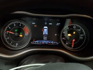 2018 Jeep Cherokee Limited с VIN 1C4PJMDX4JD603053, выставлен на аукционе Copart как лот 54016065 с пробегом 109 520 миль миль и Чистый • Clean title. История ставок и продаж доступна на DreamBid. Изображение 9.