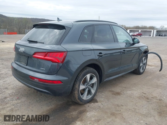 2020 Audi Q5 Premium with VIN WA1ANAFY0L2077771, listed as a IAAI auction lot 42049221 with 29,849 mi miles and . Bid and sale history available at DreamBid. Image 4.