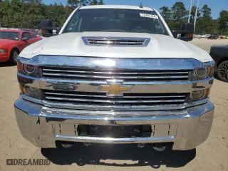 2018 Chevrolet Silverado 3500HD Work Truck with VIN 1GC4KYCY2JF267361, listed as a Copart auction lot 73365184 with 122,830 mi miles and Clean Title. Bid and sale history available at carsss.com. Image 5.