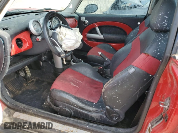 2005 MINI Hardtop S with VIN WMWRE33515TL10355, listed as a Copart auction lot 50391825 with 174,150 mi miles and Salvage title. Bid and sale history available at DreamBid. Image 7.