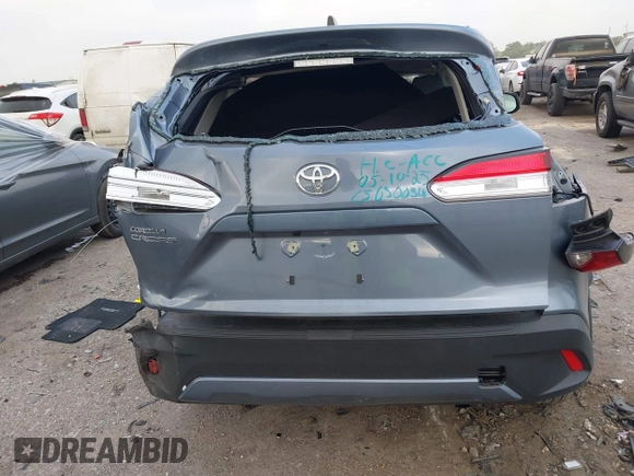 2025 Toyota Corolla Cross L с VIN 7MUAAAAG0SV123032, выставлен на аукционе IAAI как лот 42292755 с пробегом Не указан миль и . История ставок и продаж доступна на DreamBid. Изображение 15.