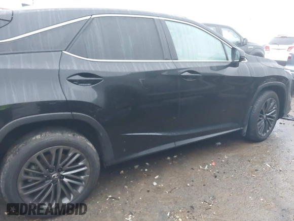 2022 Lexus RX with VIN 2T2HZMDA8NC314667, listed as a IAAI auction lot 41186876 with 30,493 mi miles. Bid and sale history available at carsss.com. Image 13.