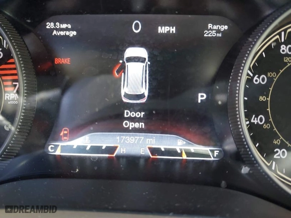 2017 Jeep Cherokee Limited with VIN 1C4PJMDBXHW510900, listed as a IAAI auction lot 41461124 with 173,977 mi miles. Bid and sale history available at carsss.com. Image 16.
