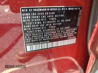 2018 Volkswagen Tiguan S z VIN 3VV0B7AX5JM209488, wystawiony jako Copart lot #61195035 z przebiegiem Nie podano mil oraz Szkoda całkowita • Salvage title. Historia ofert i sprzedaży dostępna na DreamBid. Obrazek 13.