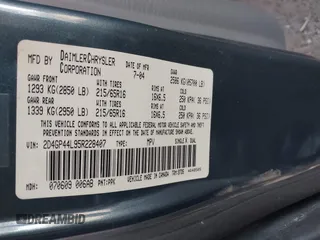 2005 Dodge Caravan SXT z VIN 2D4GP44L95R228407, wystawiony jako IAAI lot #40990061 z przebiegiem 220 844 mil mil oraz . Historia ofert i sprzedaży dostępna na DreamBid. Obrazek 9.