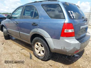 2007 Kia Sorento LX z VIN KNDJD736275669319, wystawiony jako IAAI lot #42369267 z przebiegiem 248 999 mil mil oraz . Historia ofert i sprzedaży dostępna na DreamBid. Obrazek 3.