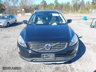 2016 Volvo XC60 T6 Drive-E with VIN YV449MDK0G2825672, listed as a IAAI auction lot 41351214 with 140,633 mi miles. Bid and sale history available at carsss.com. Image 12.