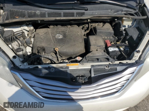 2017 Toyota Sienna XLE Auto Access Seat with VIN 5TDYZ3DCXHS826362, listed as a Copart auction lot 51980615 with 242,830 mi miles and Salvage Title. Bid and sale history available at carsss.com. Image 12.
