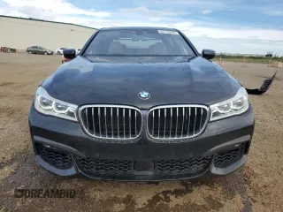 2019 BMW 7 Series 750i xDrive with VIN WBA7B0C53KG527537, listed as a Copart auction lot 64113345 with 36,820 mi miles and Salvage title. Bid and sale history available at DreamBid. Image 5.