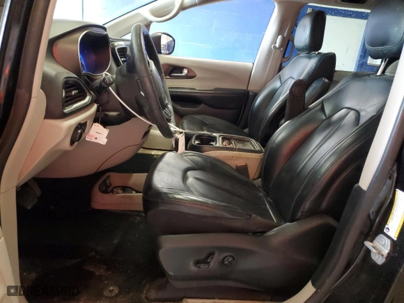 2020 Chrysler Voyager LXI with VIN 2C4RC1DG7LR268422, listed as a Copart auction lot 50420845 with 137,503 mi miles and Salvage Title. Bid and sale history available at carsss.com. Image 7.