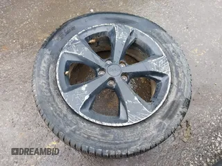 2019 Jeep Cherokee Latitude Plus с VIN 1C4PJMLB2KD328371, выставлен на аукционе IAAI как лот 42143737 с пробегом 98 417 миль миль и . История ставок и продаж доступна на DreamBid. Изображение 12.