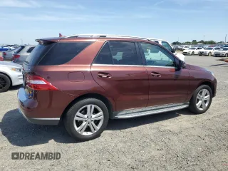 2013 Mercedes-Benz M 350 z VIN 4JGDA2EB0DA225227, wystawiony jako Copart lot #55171875 z przebiegiem 206 574 mil mil oraz Szkoda całkowita • Salvage title. Historia ofert i sprzedaży dostępna na DreamBid. Obrazek 3.