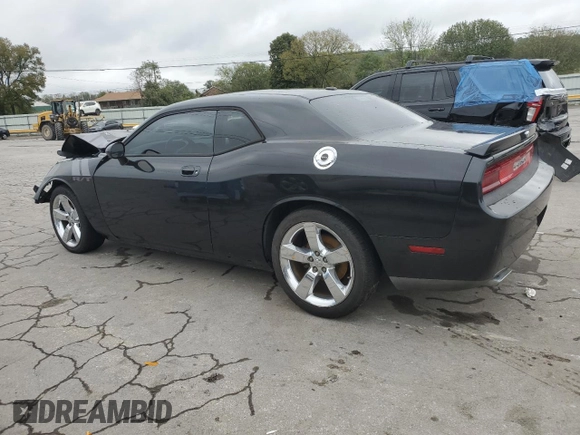 2010 Dodge Challenger R/T z VIN 2B3CJ5DT0AH260957, wystawiony jako Copart lot #73678624 z przebiegiem 221 574 mil mil oraz Czysty tytuł • Clean title. Historia ofert i sprzedaży dostępna na DreamBid. Obrazek 2.